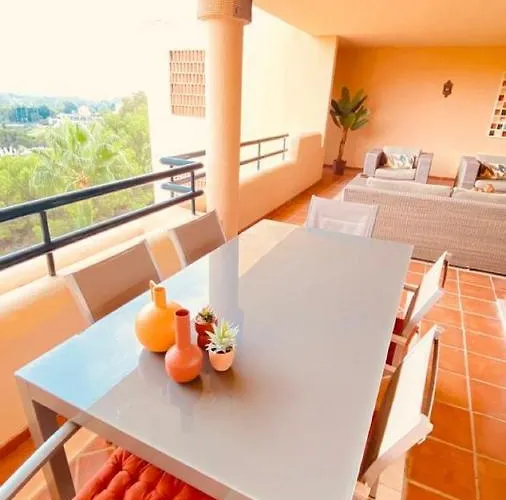 Penthouse With Sea And Golf Views 50m2 Terrace 2 Bedrooms 2 Bathrooms Elviria Apartment Marbella