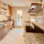 公寓 Penthouse With Sea And Golf Views 50m2 Terrace 2 Bedrooms 2 Bathrooms Elviria 马尔韦利亚
