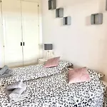 Penthouse With Sea And Golf Views 50m2 Terrace 2 Bedrooms 2 Bathrooms Elviria 公寓 *