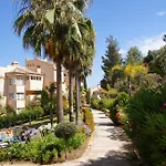Penthouse With Sea And Golf Views 50m2 Terrace 2 Bedrooms 2 Bathrooms Elviria 公寓 马尔韦利亚
