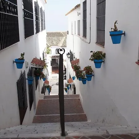 Apartment Elviria *