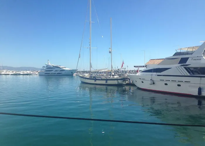 Penthouse With Sea And Golf Views 50m2 Terrace 2 Bedrooms 2 Bathrooms Elviria Appartement *